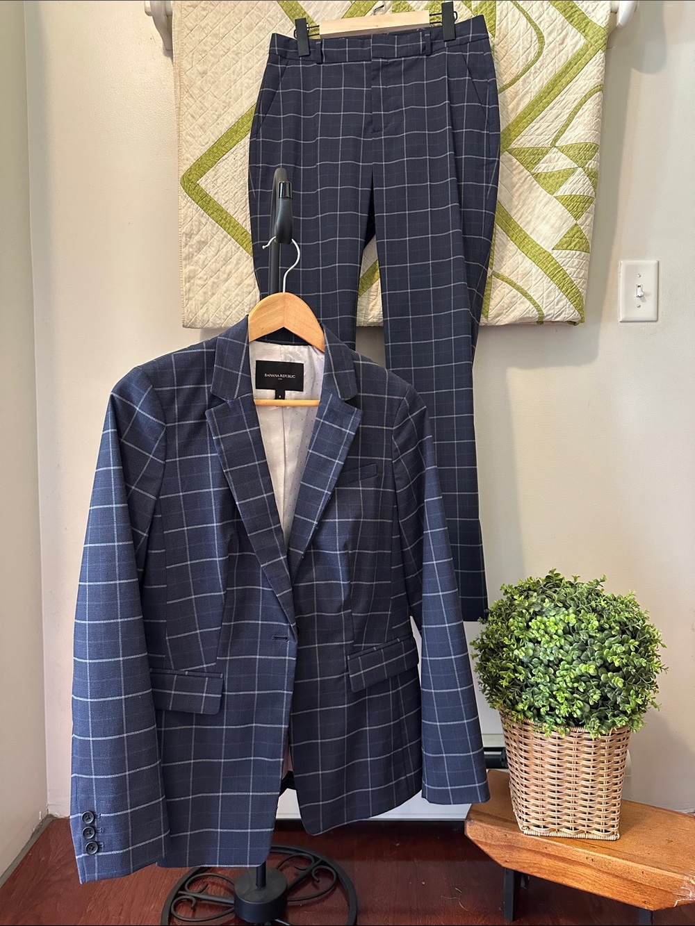 Banana Republic Navy Windowpane Suit -Jacket size 8 & Trousers size 4